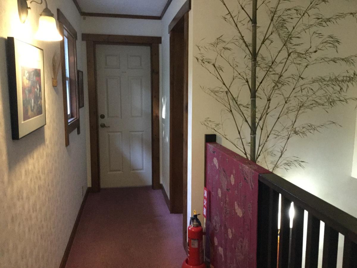 Chiisana Hotel Hanaikada 伊東市 エクステリア 写真