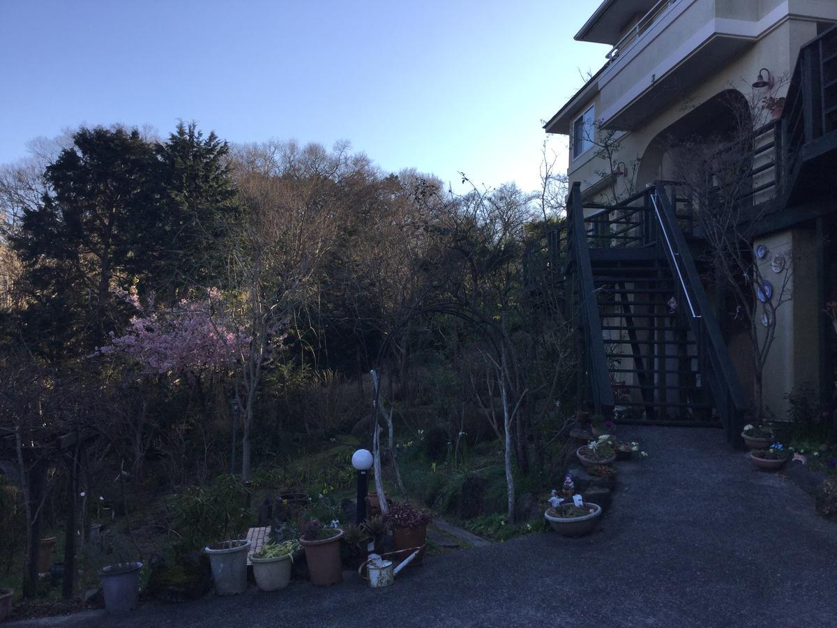 Chiisana Hotel Hanaikada 伊東市 エクステリア 写真