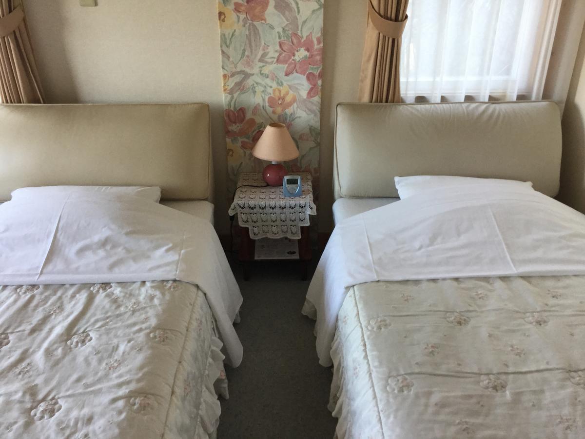 Chiisana Hotel Hanaikada 伊東市 エクステリア 写真